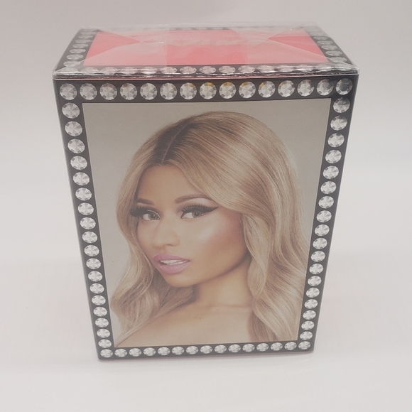 1564- Nickiminaj Made In USA Women NWT - Picture 4 of 6